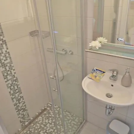Lana, 40 Metara Do Mora, Appartement Seline