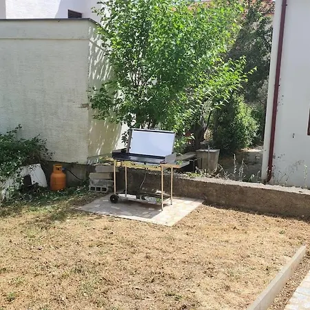 Lana, 40 Metara Do Mora, Apartment *