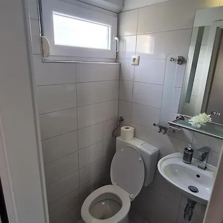 Lana, 40 Metara Do Mora, Apartament Seline