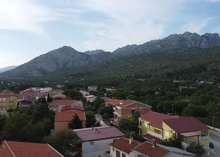 Lana, 40 Metara Do Mora, شقة سيلين